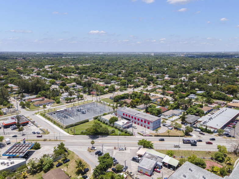 14444 W Dixie Hwy, Miami, FL for sale - Building Photo - Image 3 of 12