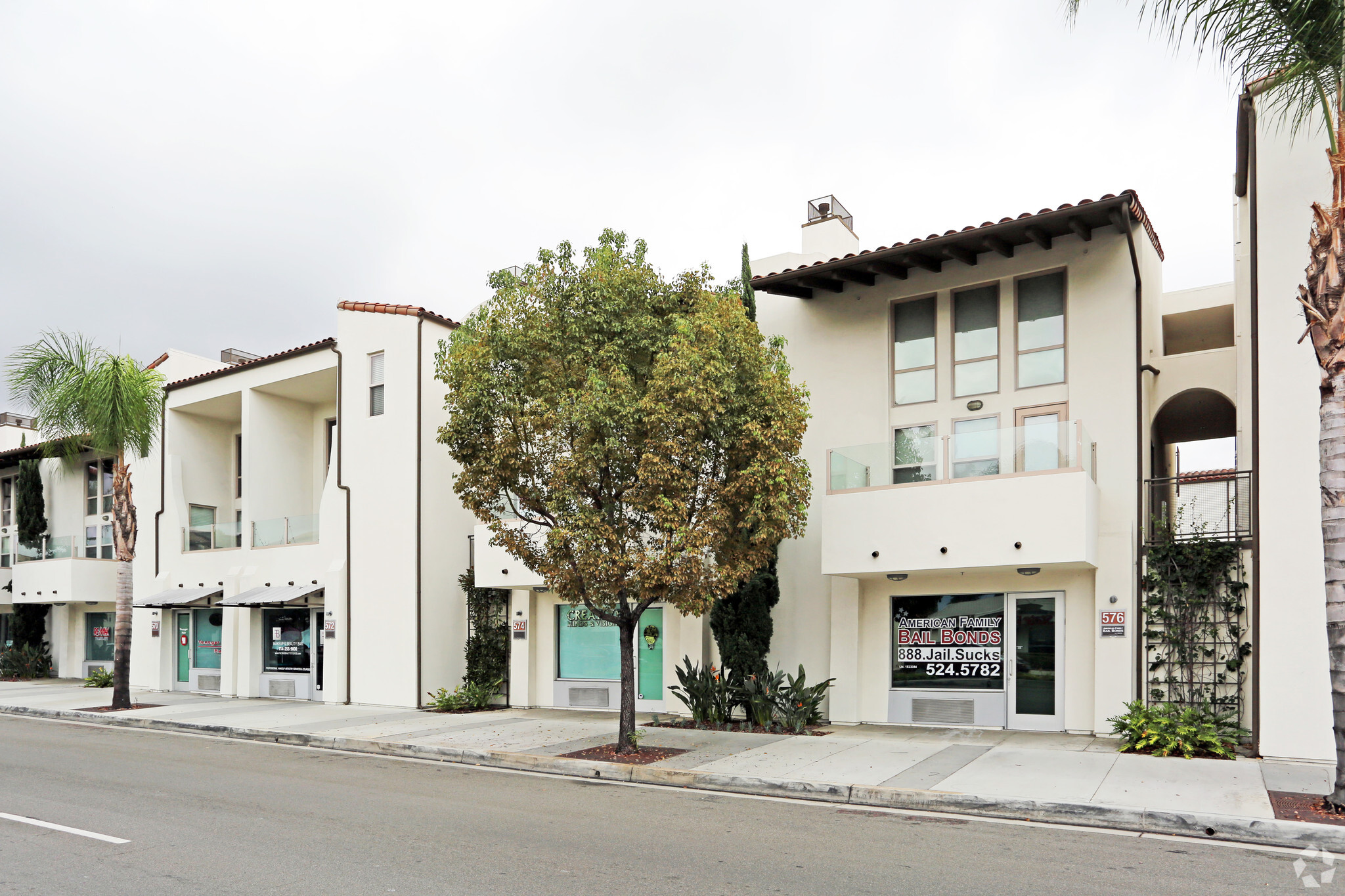 570-576 S Brea Blvd, Brea, CA for sale Primary Photo- Image 1 of 1