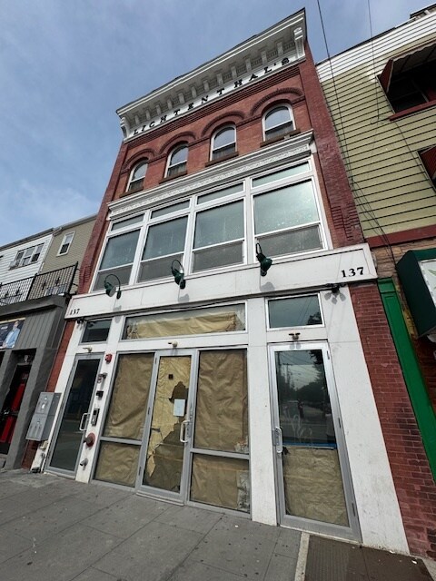137 Monticello Ave, Jersey City, NJ for lease Building Photo- Image 1 of 26