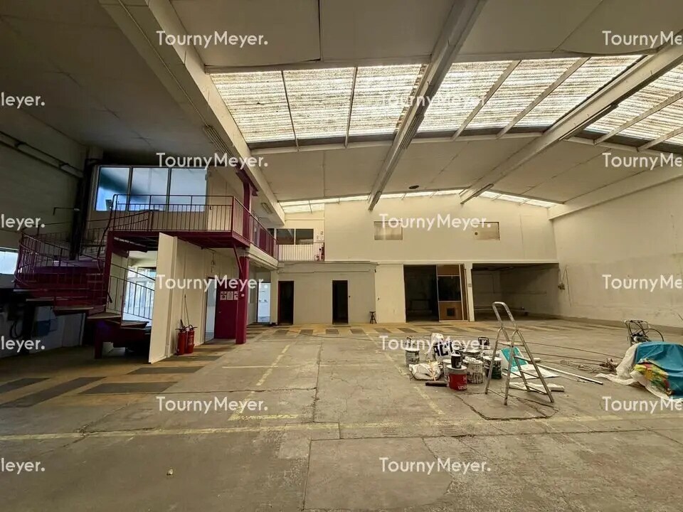 Flex in Toulouse for lease Interior Photo- Image 1 of 13