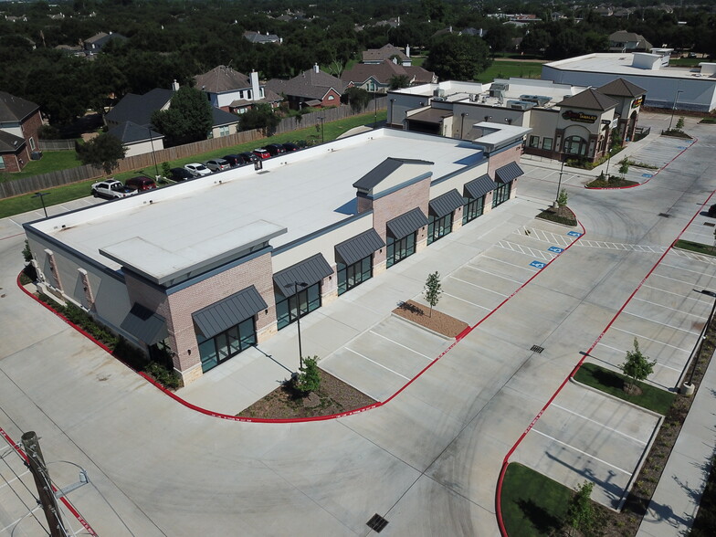 2730 FM 1092 Rd, Missouri City, TX for lease - Building Photo - Image 1 of 4