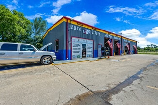 More details for 12006 W Bellfort St, Stafford, TX - Retail for Sale