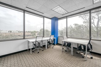 5444 Westheimer Rd, Houston, TX for lease Interior Photo- Image 1 of 7