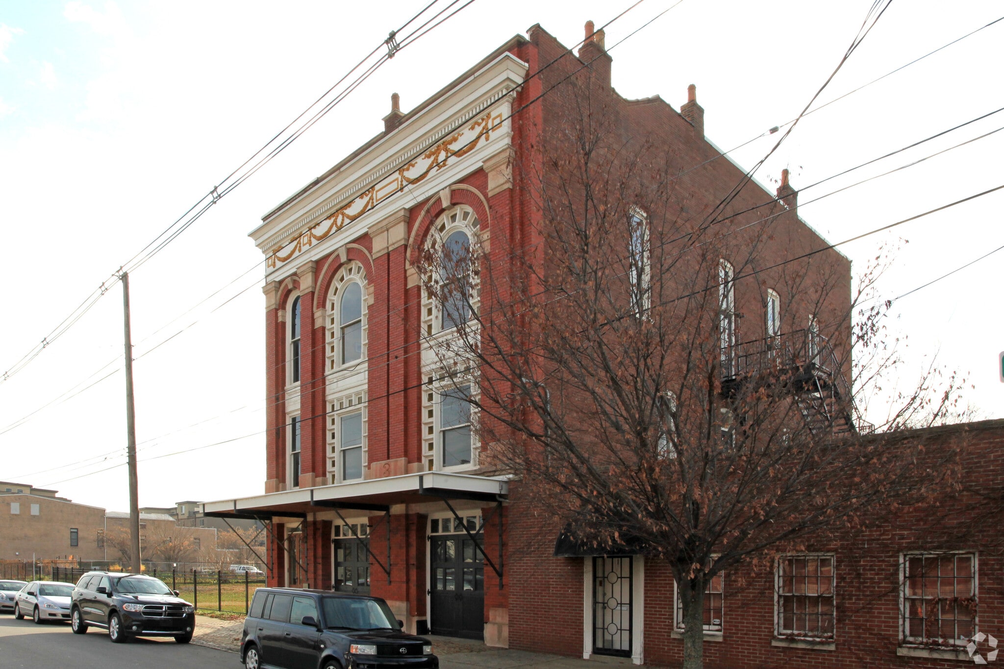 802 E Main St, Louisville, KY à louer Photo principale- Image 1 de 6