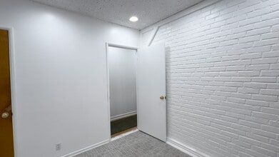 1033 Gayley Ave, Los Angeles, CA for lease - Commercial Listing Video