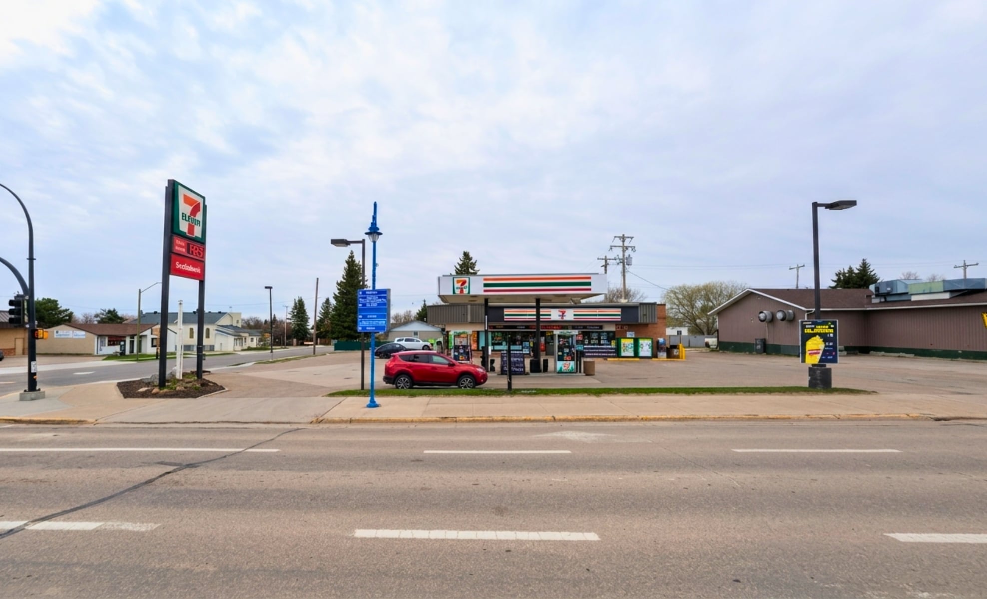 4913 50 Ave, Drayton Valley, AB for sale Primary Photo- Image 1 of 4