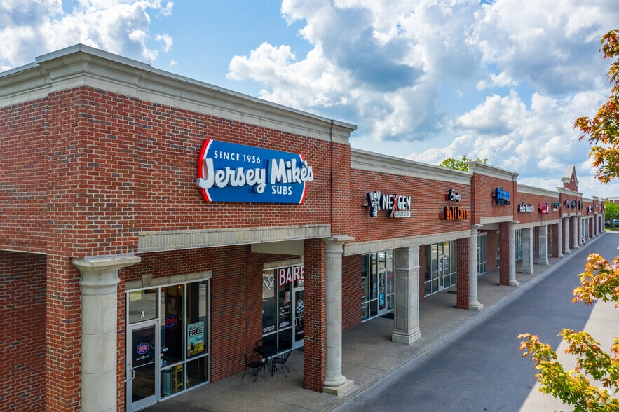 2705 Old Fort Pky, Murfreesboro, TN for lease - Primary Photo - Image 1 of 2