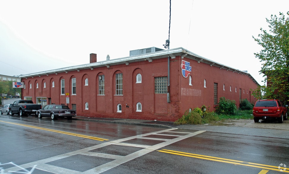 81 Elm St, Biddeford, ME for lease - Building Photo - Image 2 of 15