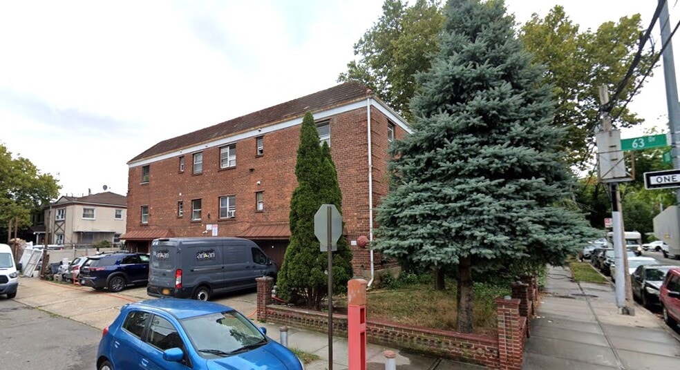 6361 110th St, Forest Hills, NY for sale - Building Photo - Image 2 of 14