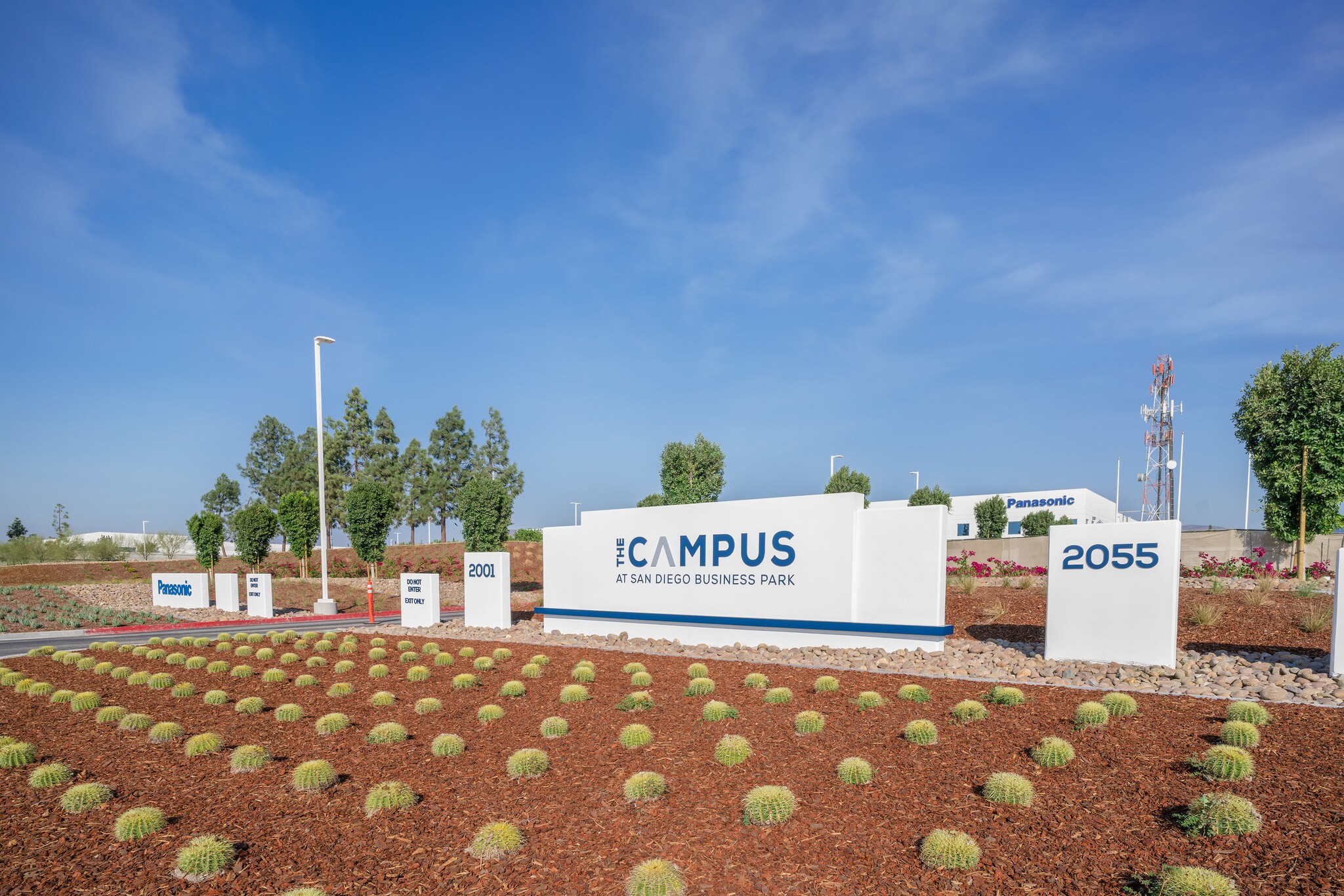 2001 Sanyo Ave, San Diego, CA à louer Photo du bâtiment- Image 1 de 8