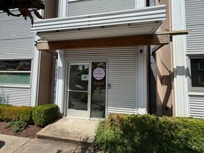 3829-3843 NE Tillamook St, Portland, OR for lease Building Photo- Image 1 of 8