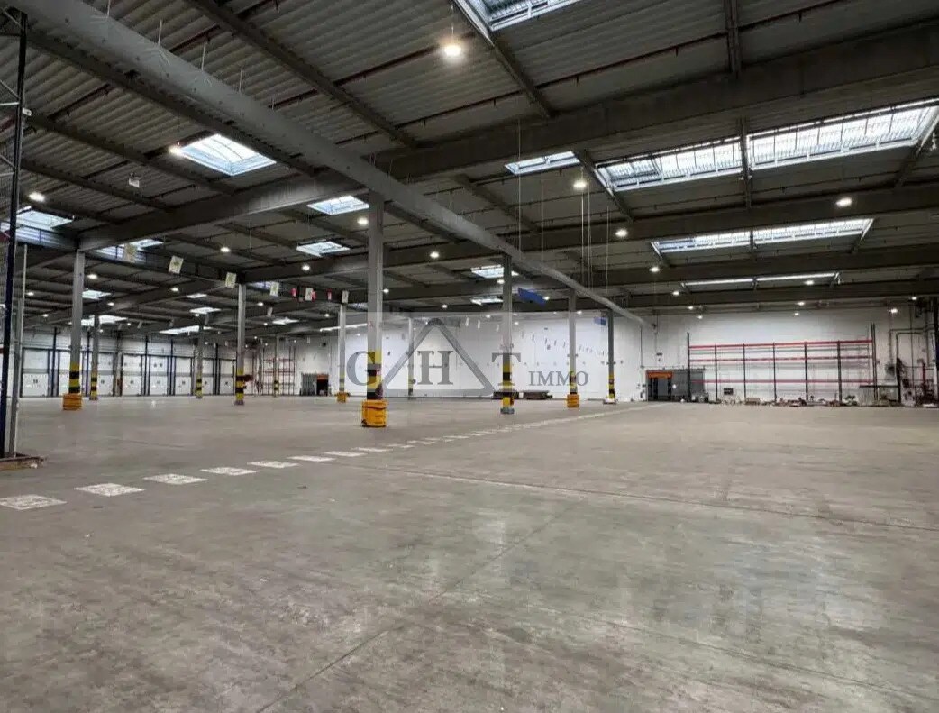 Bureau dans Tremblay-en-France à louer Photo intérieure- Image 1 de 5