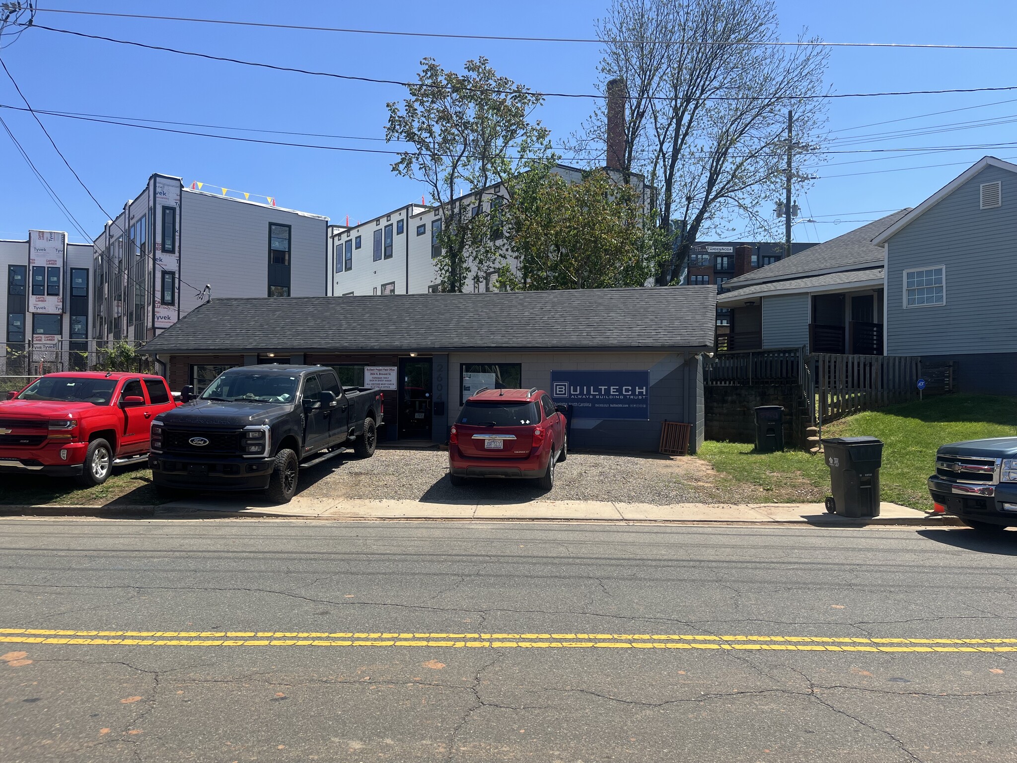 2604 N. Brevard St & 401 Charles Ave. portfolio of 2 properties for sale on LoopNet.ca Primary Photo- Image 1 of 3