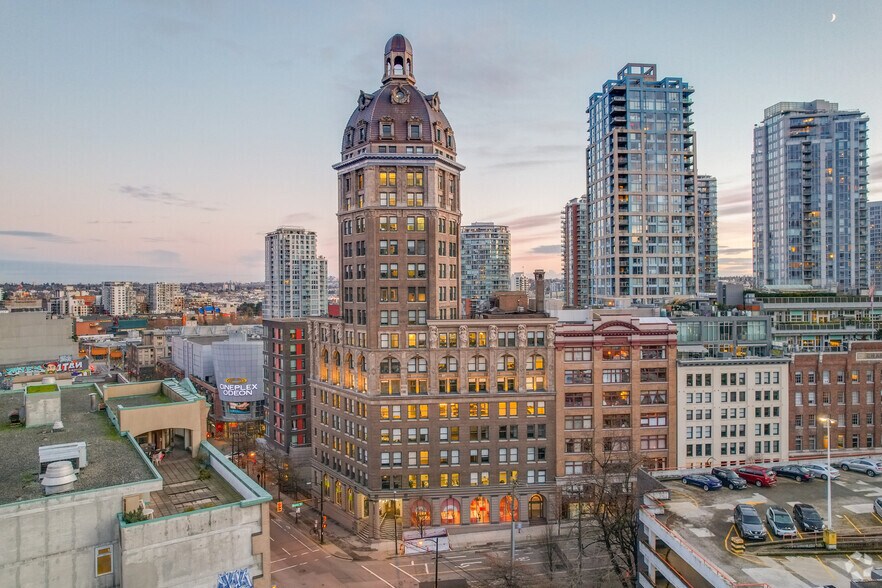 128 W Pender St, Vancouver, BC à louer - Photo du bâtiment - Image 1 de 7