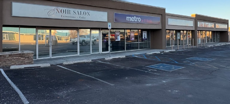 4400-4404 Menaul Blvd NE, Albuquerque, NM for sale - Building Photo - Image 2 of 5