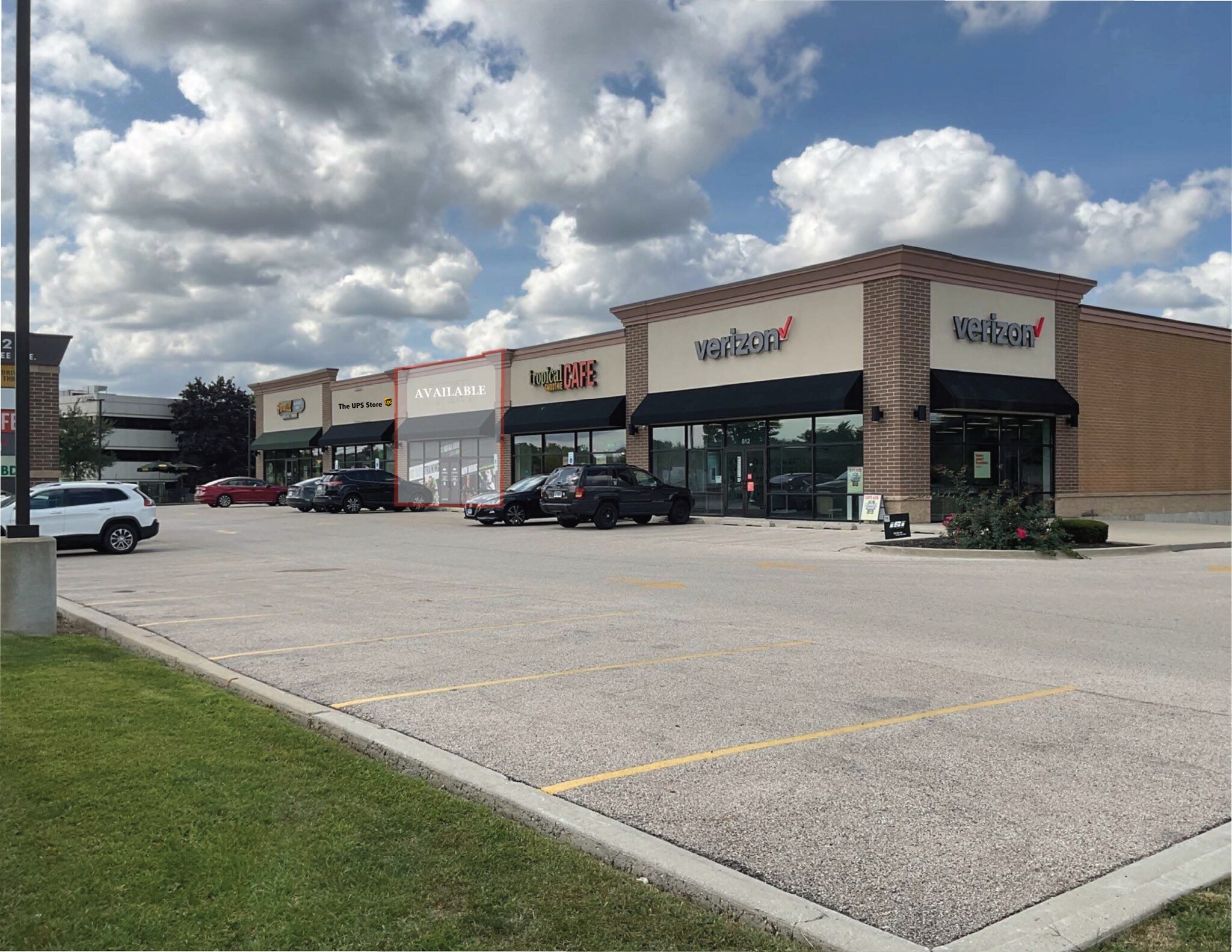 800-812 N Milwaukee Ave, Buffalo Grove, IL à louer Photo principale- Image 1 de 6