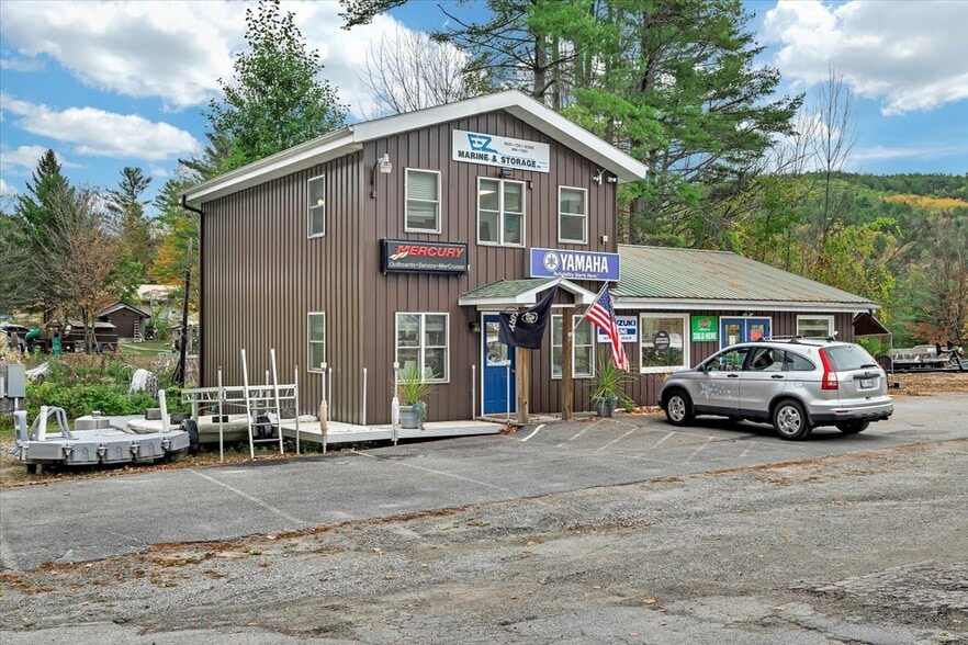 11 Town Shed Rd, Brant Lake, NY à vendre - Photo principale - Image 1 de 5