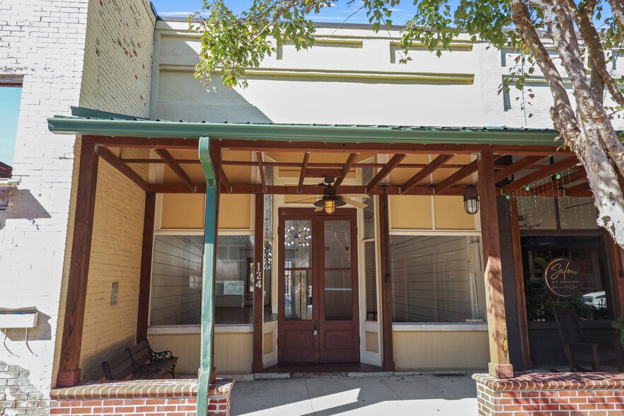 124 Trinity St, Abbeville, SC for sale - Building Photo - Image 2 of 31