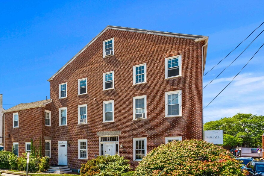 30-32 Water Street #2, Newburyport, MA à vendre - Photo du bâtiment - Image 3 de 27