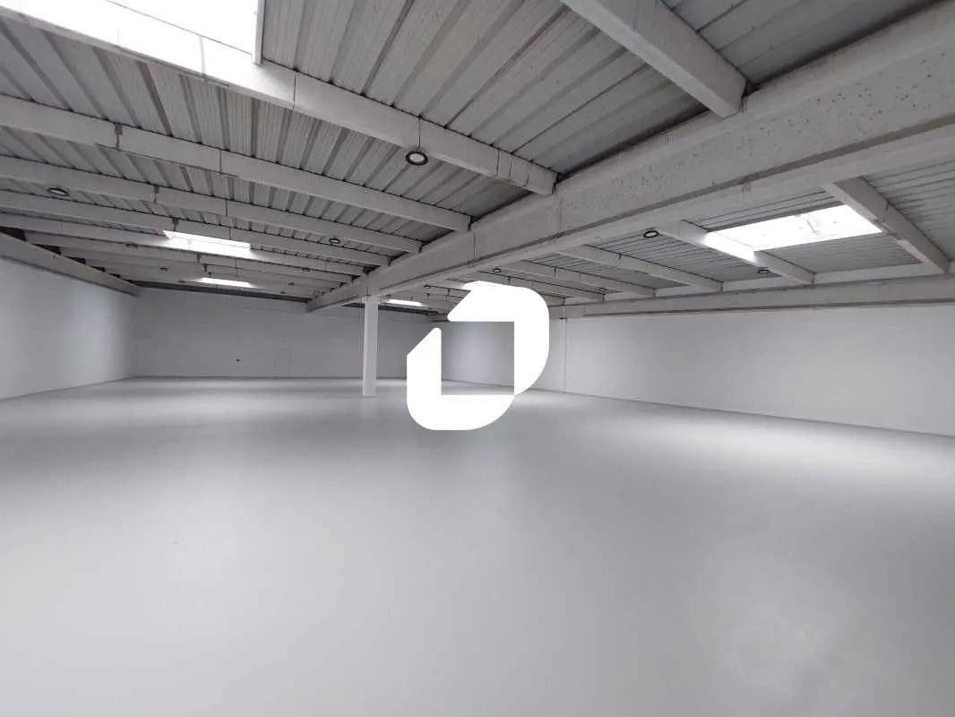 Flex in Coignières for sale Interior Photo- Image 1 of 11