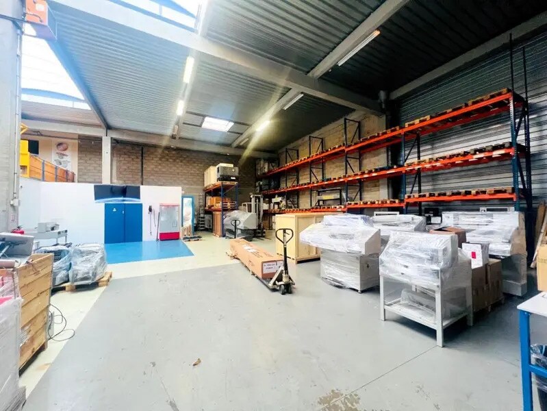 Flex in Trappes for sale Interior Photo- Image 1 of 8