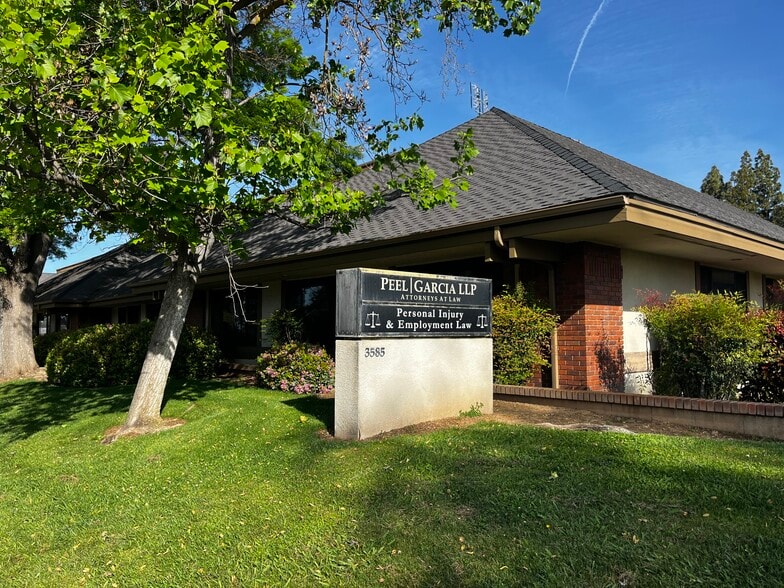 3585 W Beechwood Ave, Fresno, CA for sale - Building Photo - Image 2 of 15