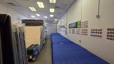 1504 Damon Ave, Kissimmee, FL for lease Interior Photo- Image 2 of 4