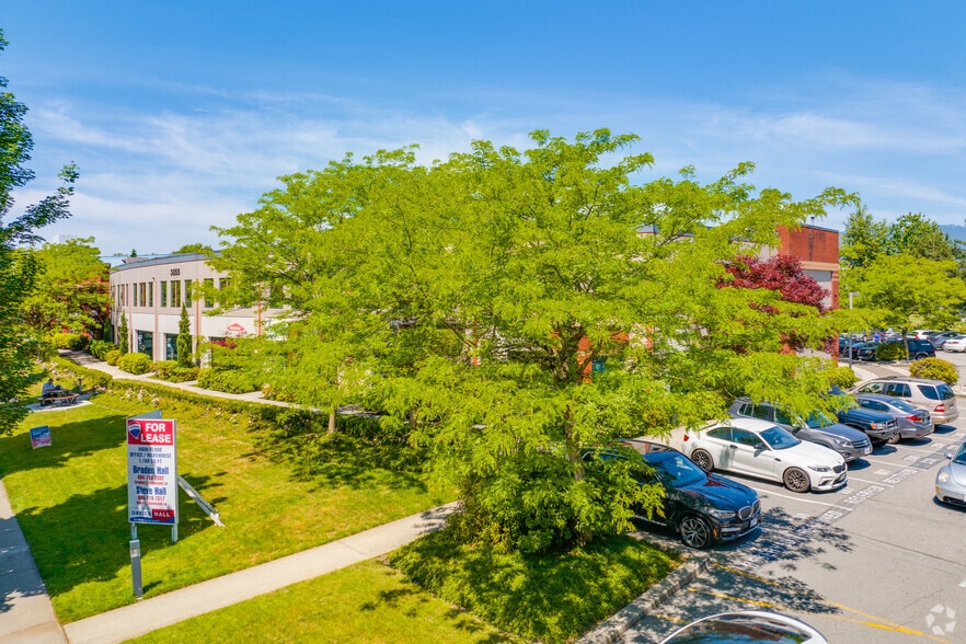 3855 Henning Dr, Burnaby, BC for lease - Building Photo - Image 3 of 8