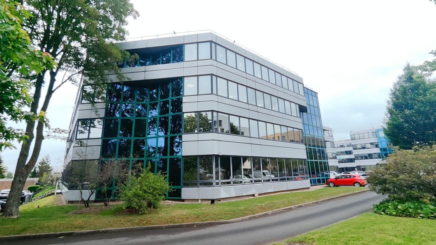 1 Rue Galvani, Massy for lease Building Photo- Image 1 of 11