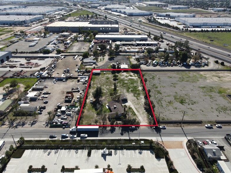 1341 W Oleander Ave, Perris, CA for sale - Aerial - Image 1 of 4