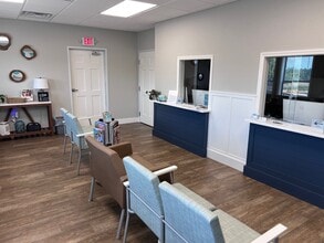 501 Doug Baker Blvd, Hoover, AL for lease Interior Photo- Image 2 of 5