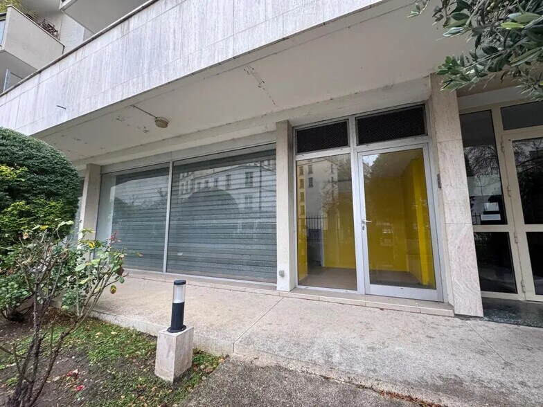 Bureau dans Paris à vendre - Photo du bâtiment - Image 1 de 8