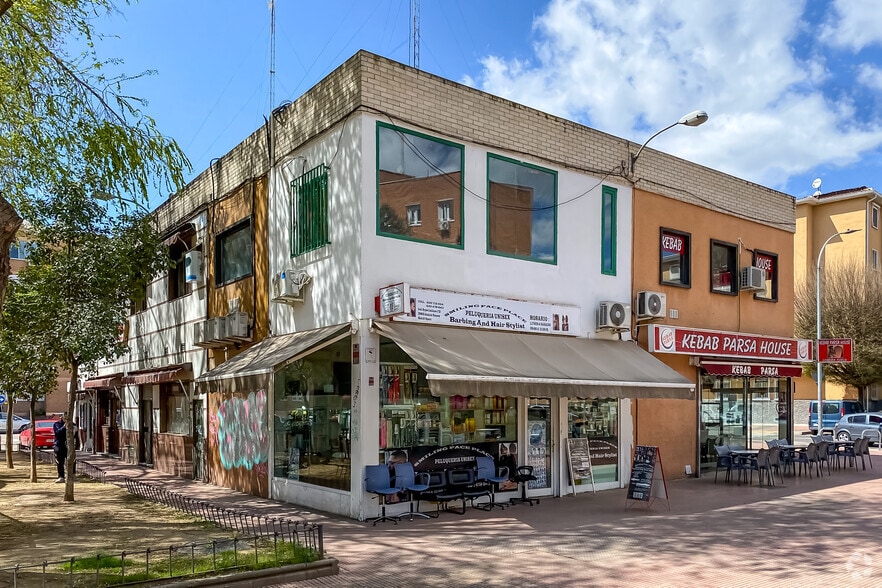 Avenida Reyes Católicos, 23, Alcalá de Henares, Madrid à vendre - Photo principale - Image 1 de 3