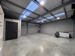 Willow Way Industrial Estate, Stanley for lease Interior Photo- Image 2 of 4