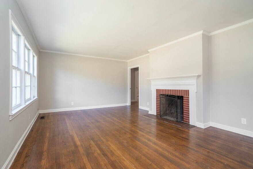 1409 Georgia Hwy 11, Monroe, GA à vendre - Photo du bâtiment - Image 2 de 43