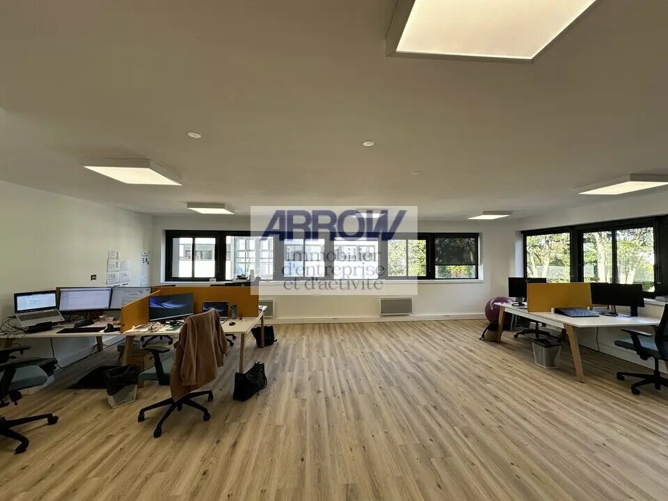 Bureau dans Orvault à louer Photo du bâtiment- Image 1 de 4