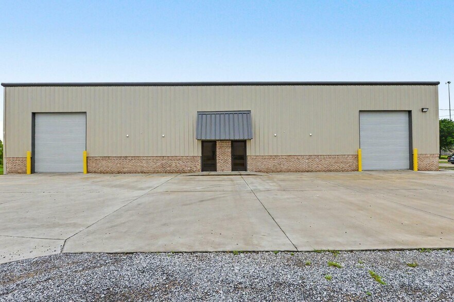3291 Warrior Dr, D'Iberville, MS for lease - Building Photo - Image 2 of 38