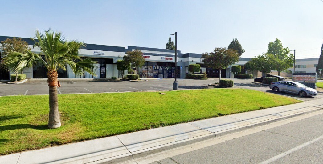 6611 Arlington Ave, Riverside, CA for lease Primary Photo- Image 1 of 5