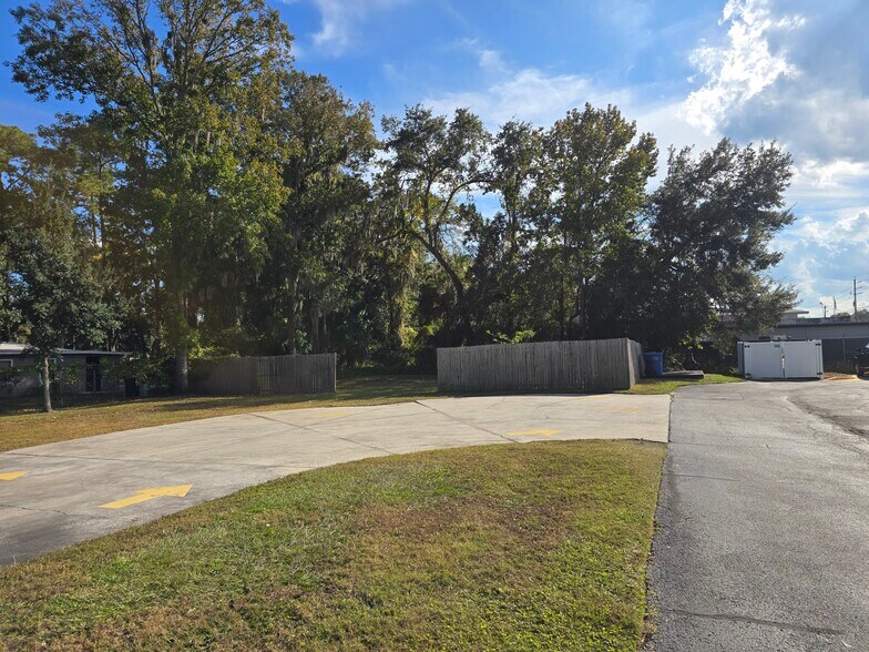 1005 Park Ave, Orange Park, FL à vendre - Photo du bâtiment - Image 2 de 8