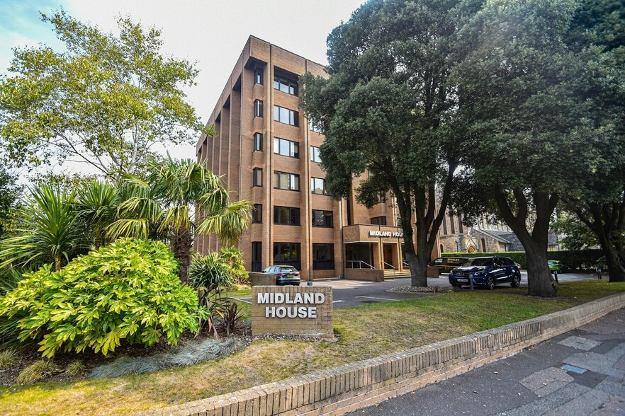 2 Poole Rd, Bournemouth for lease - Building Photo - Image 1 of 6
