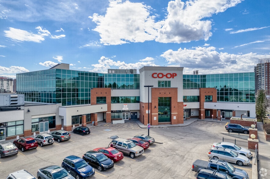 8720 Macleod Trl SE, Calgary, AB for lease - Building Photo - Image 2 of 13