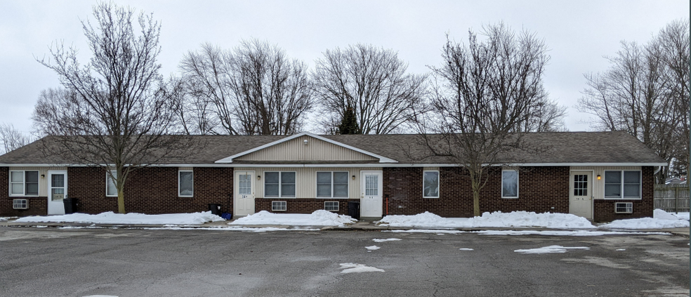 22 Surrey Ct, Monroeville, OH for sale - Primary Photo - Image 1 of 1