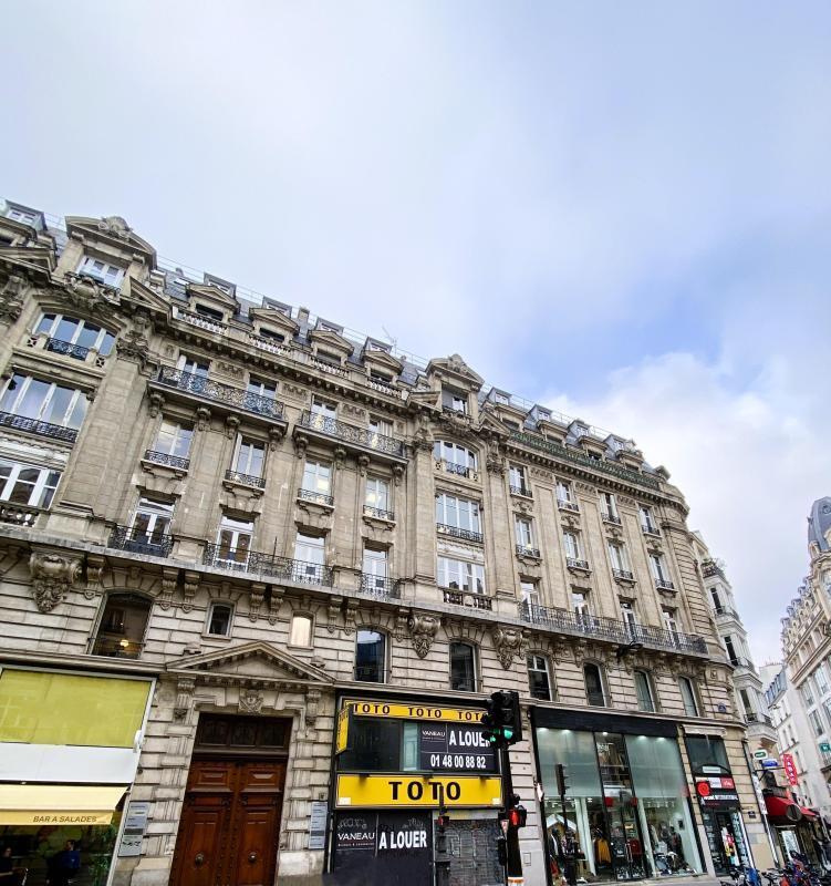 Commerce de détail dans Paris à louer Photo du bâtiment- Image 1 de 11
