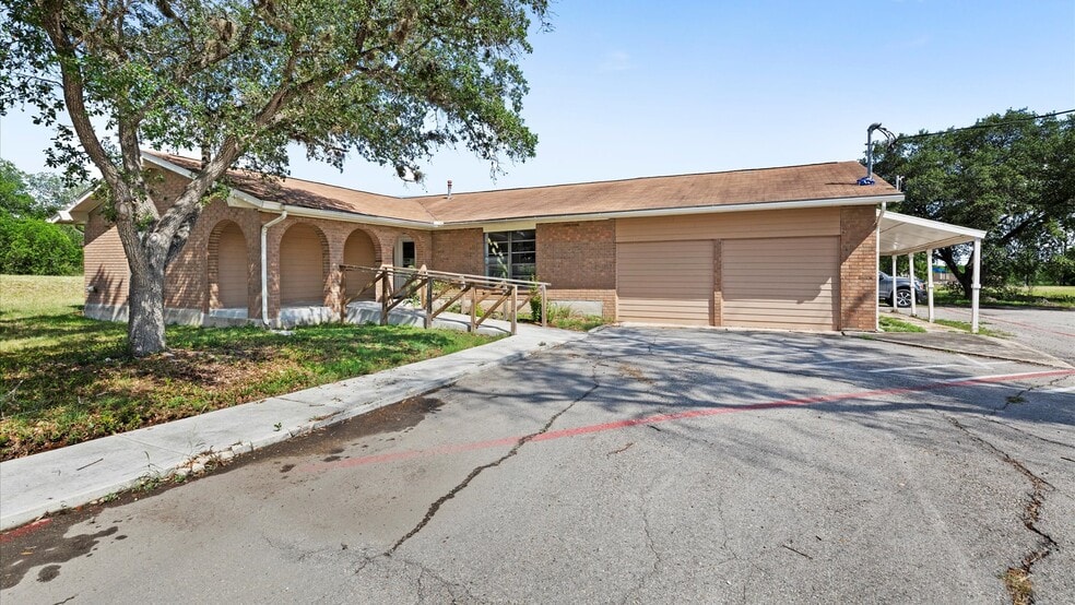 9050 FM 78 Rd, Converse, TX for sale - Primary Photo - Image 2 of 21