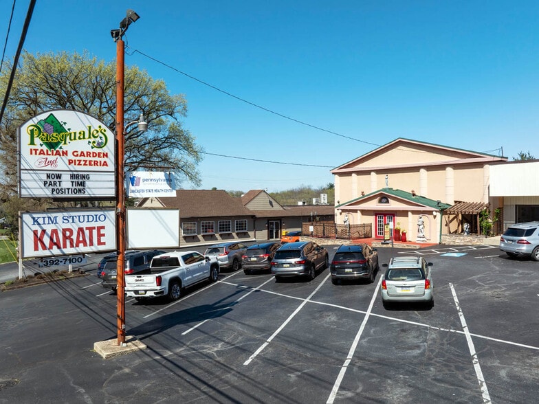 1655-1661 Old Philadelphia Pike, Lancaster, PA for lease - Building Photo - Image 3 of 8