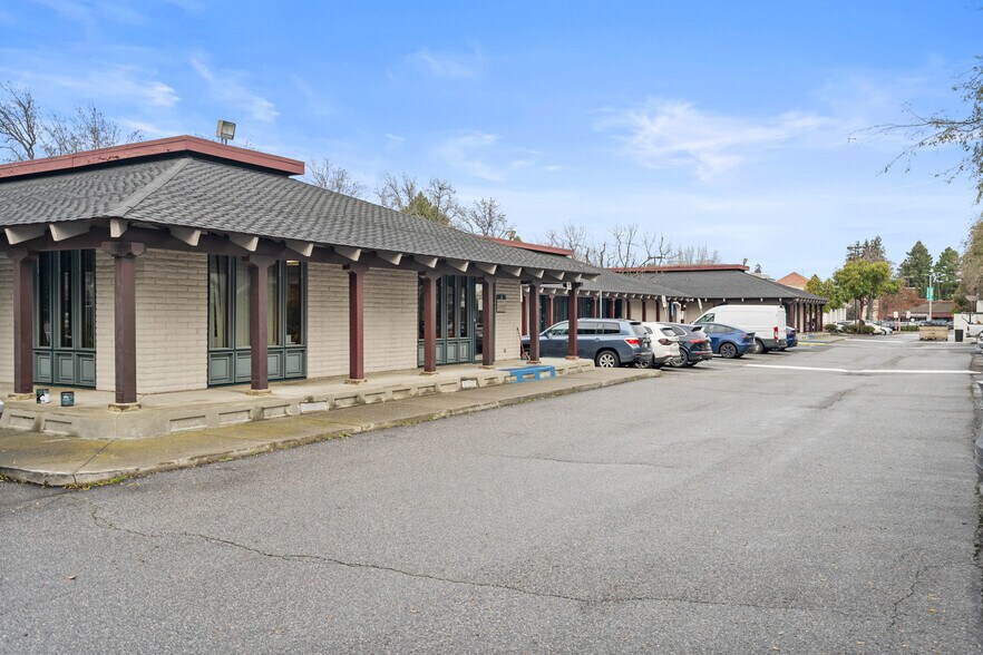 860 E Remington Dr, Sunnyvale, CA à louer - Photo du bâtiment - Image 2 de 18