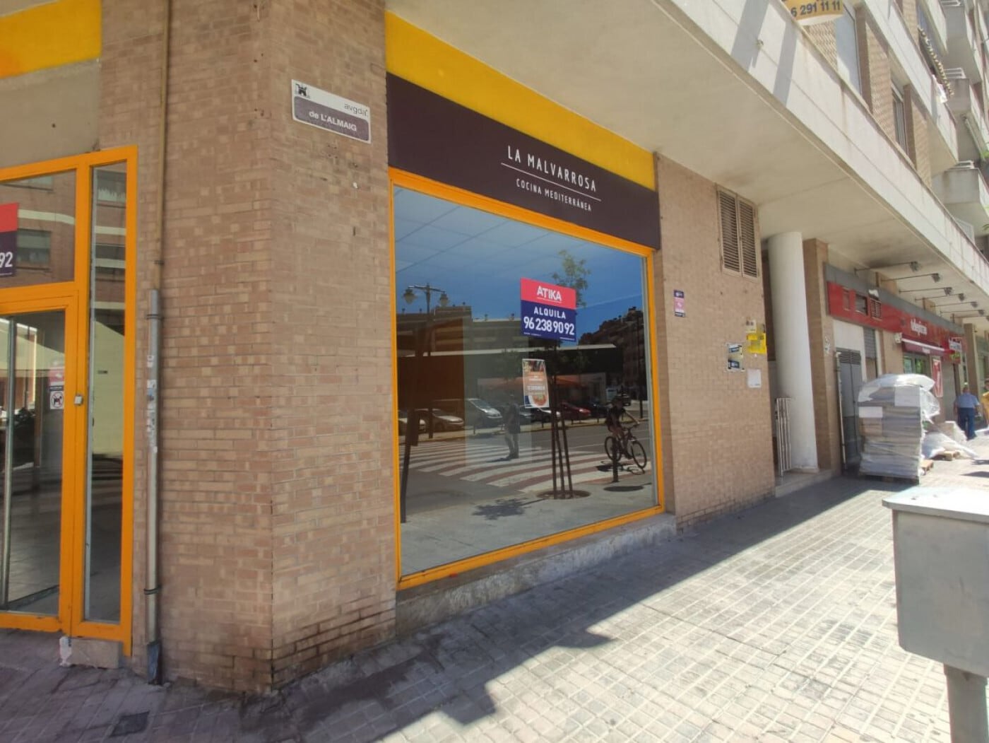 Retail in Ontinyent for lease Building Photo- Image 1 of 22