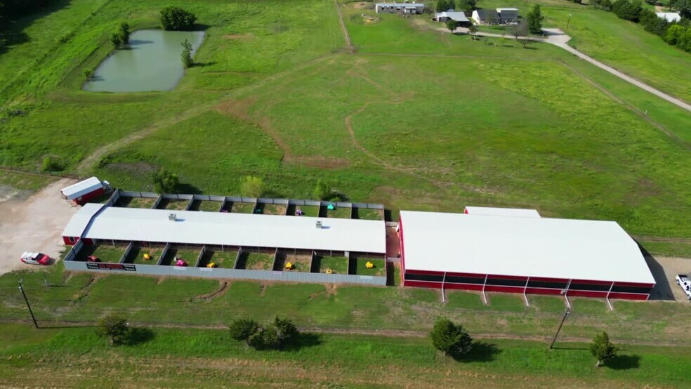 10963 E US Highway 82, Windom, TX à vendre - Vid o sur l inscription commerciale - Image 2 de 22