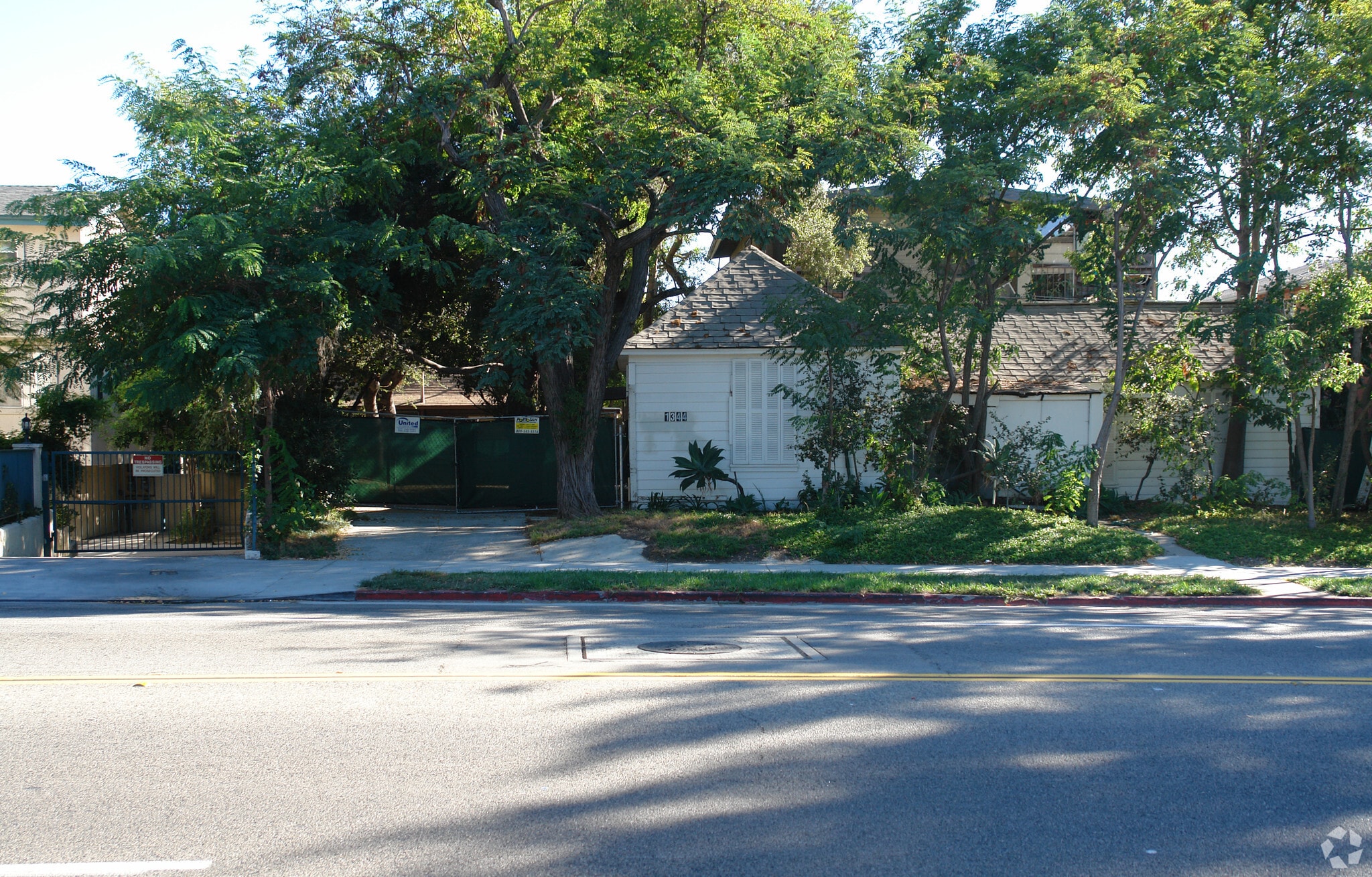 1344 E Broadway, Glendale, CA à vendre Photo principale- Image 1 de 46