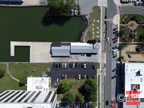 235 E Shoreline Dr, Sandusky, OH - AERIAL  map view